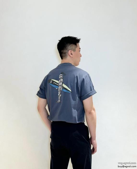 半袖Tシャツ偽物 通販 格安SALE通年使えるアイテムBURBERRY_0_1