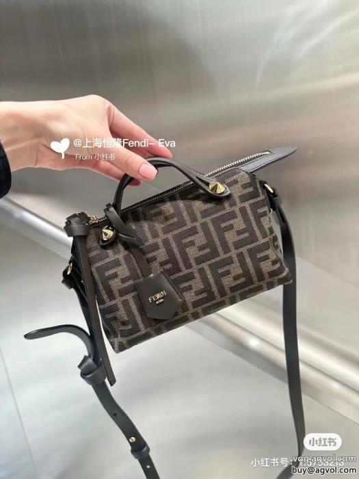 バッグVIPセールで破格オンライン限定商品偽物 ブランド ショップFENDI_0_2