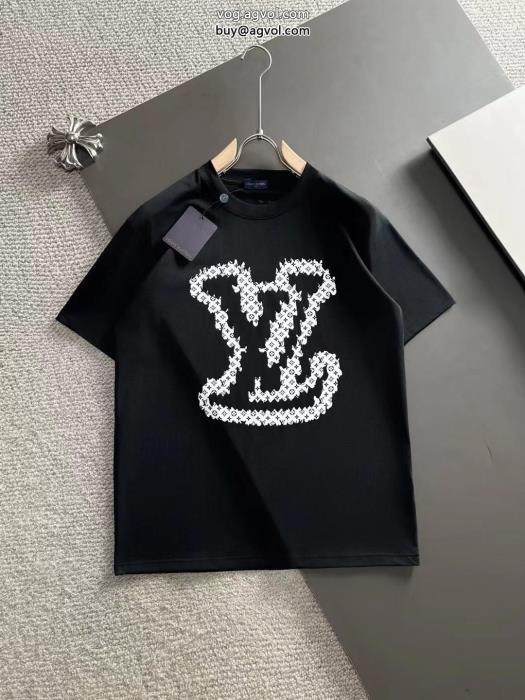 ブランド コピー 激安半袖TシャツLOUIS VUITTONセレブや芸能人からも愛用SS23完売必至_0_4