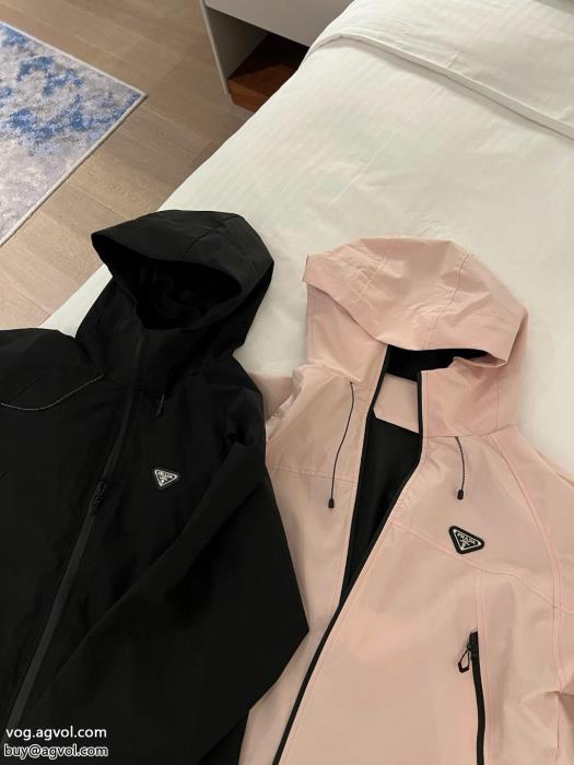 PRADAコート期間限定VIPセール大人の余裕が漂うブランド 品 コピー_0_5