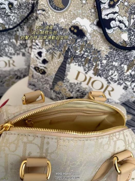 バッグコピー 商品 販売DIOR特に注目したい今季流行りの人気新作_0_1