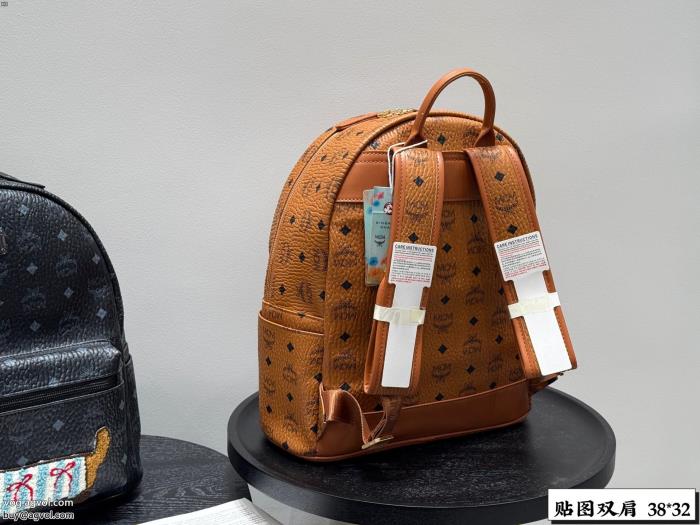 バッグ23AWの最新アイテムトレンドの最先端に偽 ブランド 販売MCM_0_3