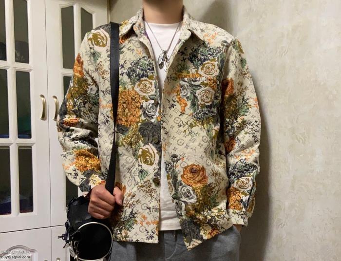 コートLOUIS VUITTON大人のカジュアルスタイル透け感の持つ涼しげな印象ブランド 偽物 激安_0_1