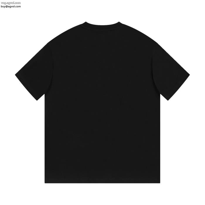 MONCLER売切必至柔らかい色調半袖Tシャツブランド コピー s 級_0_1