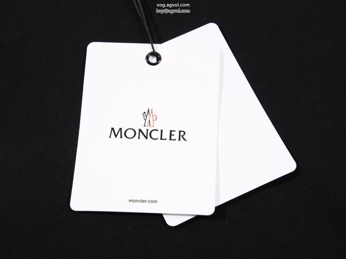 MONCLER売切必至柔らかい色調半袖Tシャツブランド コピー s 級_0_2