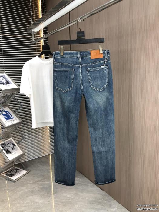 高い人気上品な印象に格上げMONCLERジーンズ偽 ブランド 購入_0_0