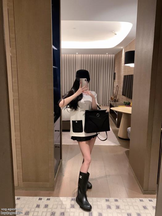 ブランド コピー高品質合わせると明るい印象ブランド コピー s 級半袖Tシャツ_0_0