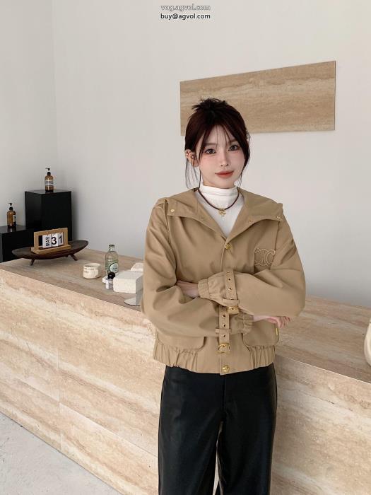 コピー ブランド 販売高級感も漂い可愛い完売確実  大人気コートCELINE_0_2