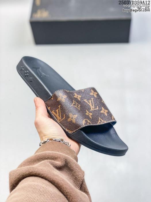 ブランド 偽物 通販スニーカー高級感あるスタイルきれいめコーデに変身LOUIS VUITTON_1_0