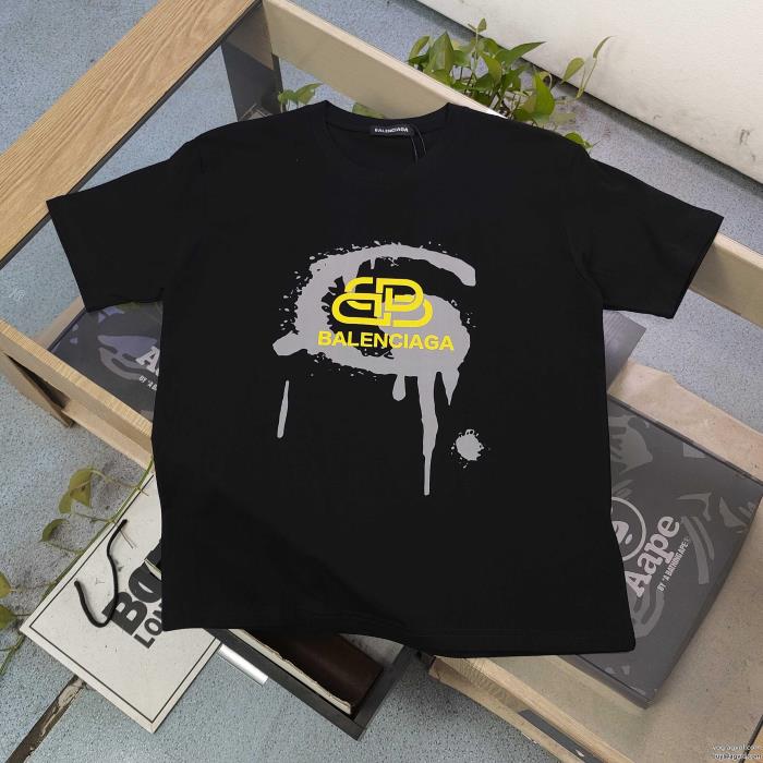 半袖Tシャツ人気急上昇今年もトレンドbalenciagaブランド コピー 着払い_0_1