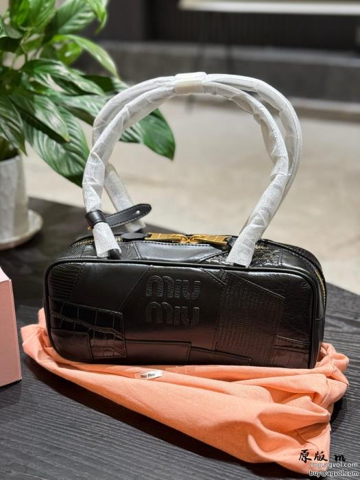 バッグブランド 偽物 激安入荷予定在庫あり即発MIUMIU_0_1
