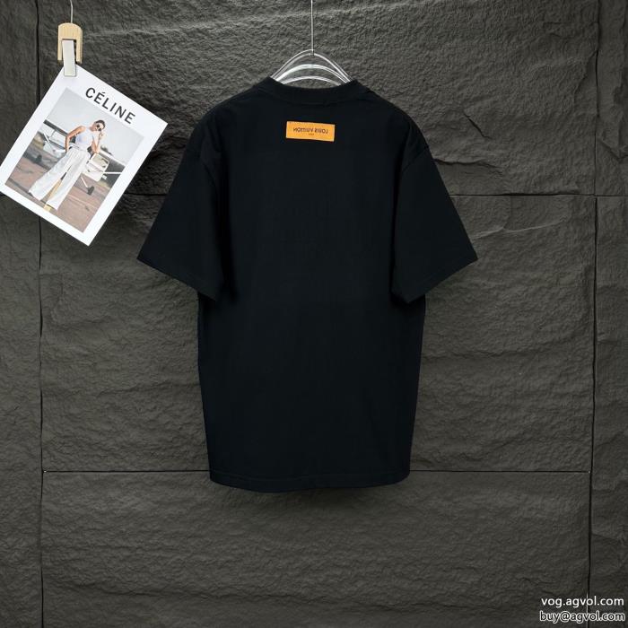 偽 ブランド 国内希少！大人気新作限定　人気沸騰中LOUIS VUITTON半袖Tシャツ_0_1