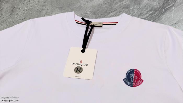 新作日本未入荷今すぐ欲しいブランド スーパー コピーMONCLER半袖Tシャツ_0_3