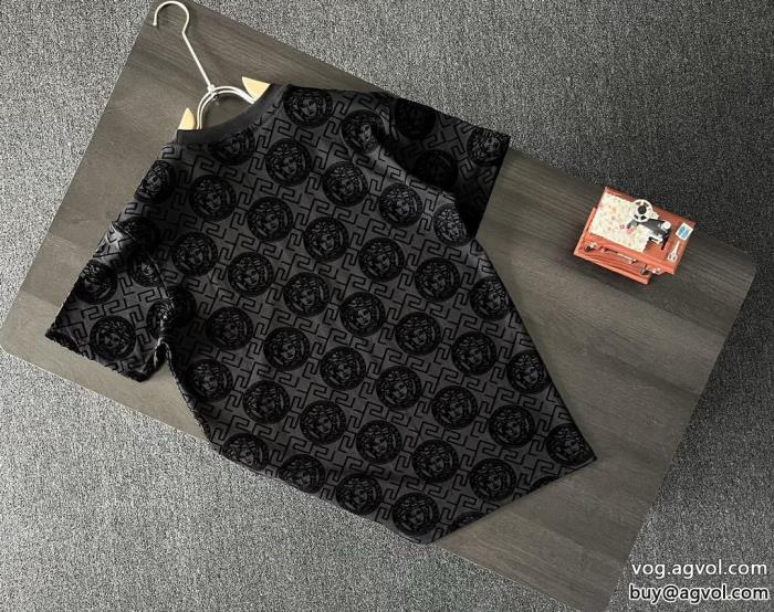 半袖Tシャツ爆発的人気SS23完売必至ヴェルサーチブランド コピー 着払い_0_1