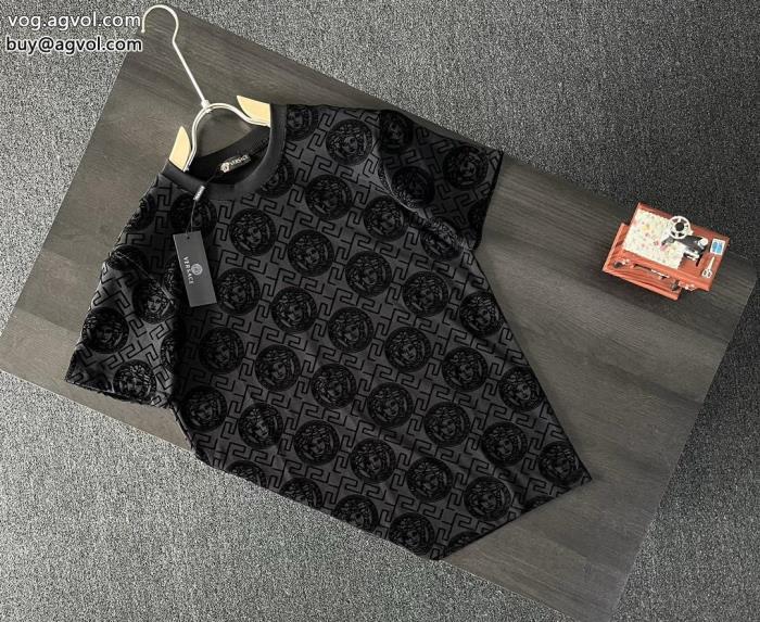 半袖Tシャツ爆発的人気SS23完売必至ヴェルサーチブランド コピー 着払い_0_2