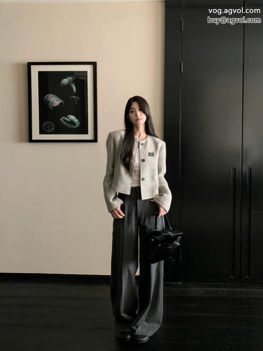在庫あり即発数量限定コートMIUMIUブランド 激安 _0_4