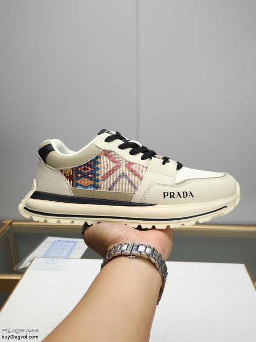 最新で完売確実おしゃれ感度UP！PRADAスニーカーブランド 偽物_0_3