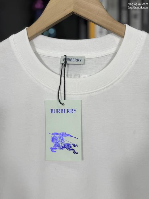 スーパー コピー  ヘルシー 抜け感重視2025即旬な装いにBURBERRY半袖Tシャツ_0_1