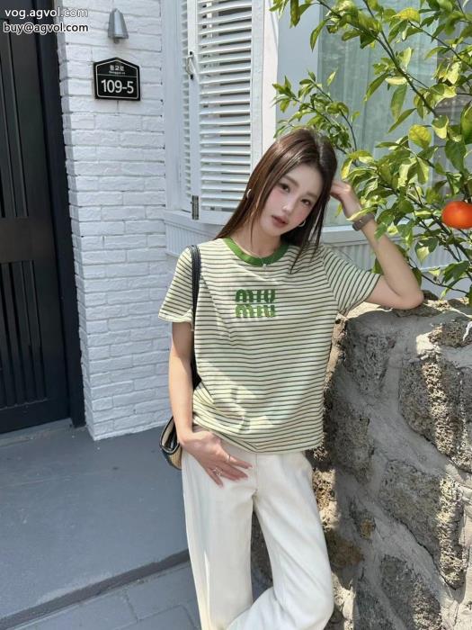 激安 ブランド 通販半袖TシャツMIUMIU話題沸騰ファッションの最先端！_0_1