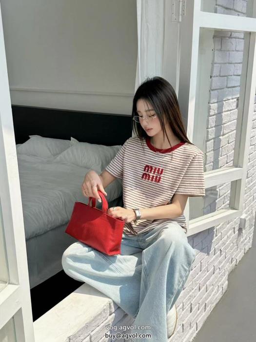 激安 ブランド 通販半袖TシャツMIUMIU話題沸騰ファッションの最先端！_0_3