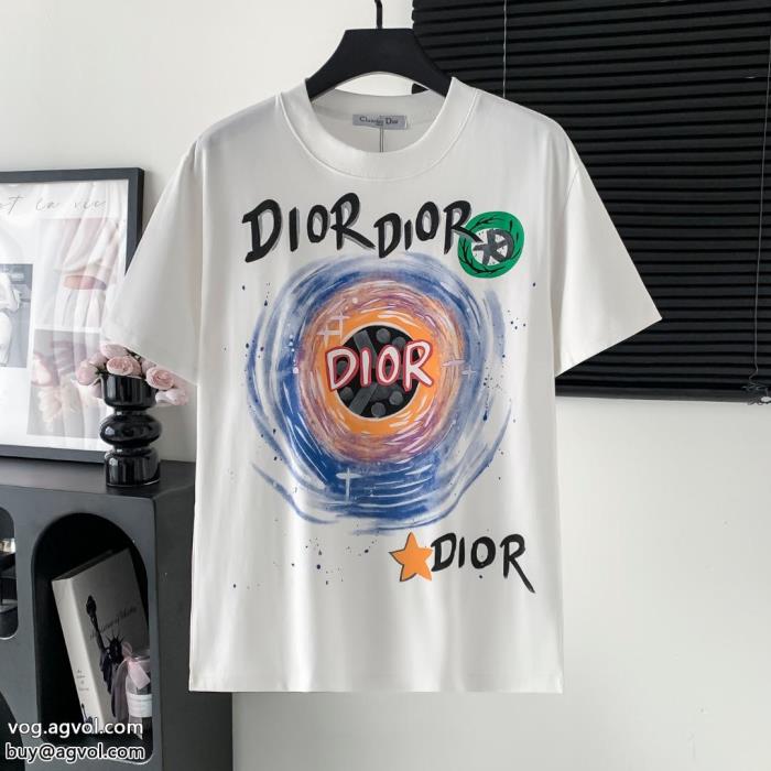 偽物 通販 涼しげな印象の新作愛用セレブ多数ディオール半袖Tシャツ_0_3