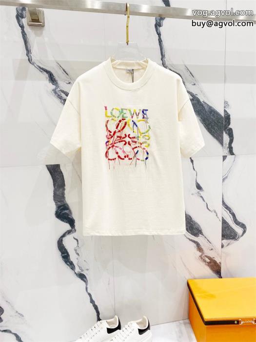 LOEWEブランド コピー 優良半袖Tシャツ夏に爆発的な人気愛用ブランド_0_1