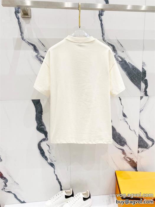 LOEWEブランド コピー 優良半袖Tシャツ夏に爆発的な人気愛用ブランド_0_4