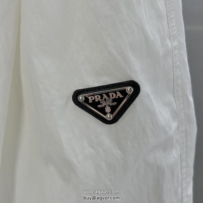 清涼感最終価格セールスラックスPRADA偽物 ブランド 販売_0_0