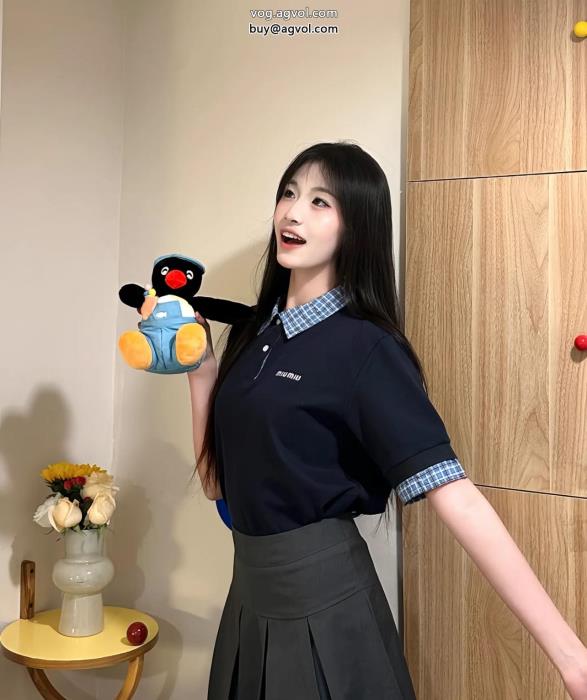ブランド コピー 専門半袖シャツ円高還元Sale話題のブランドMIUMIU_0_1
