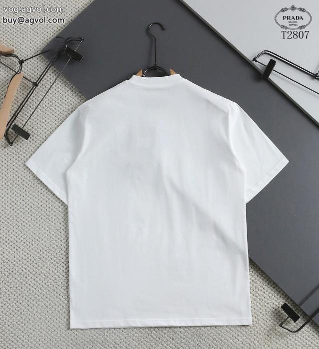 2025の流行りトップスギフト最適半袖Tシャツプラダブランド 品 激安 通販_0_3