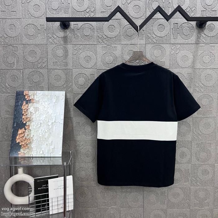 BURBERRY最安値周りの視線を圧倒する新作半袖Tシャツコピー 商品 ブランド_0_2