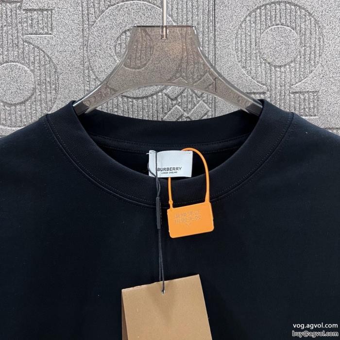 BURBERRY最安値周りの視線を圧倒する新作半袖Tシャツコピー 商品 ブランド_0_3