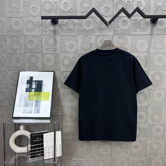 フェンディ2025新作限定最新モデル半袖Tシャツブランド コピー 安心_0_2
