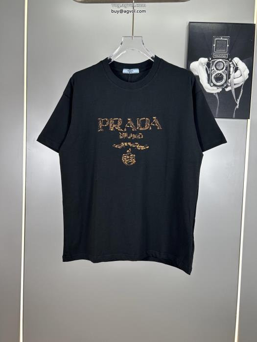 半袖Tシャツコピー 品 ブランド大人の雰囲気たっぷり着まわしアクセントPRADA_0_3