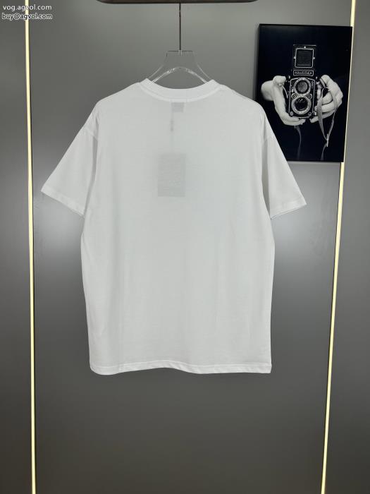 半袖Tシャツ激安 ブランドバーバリーNEW!国内完売2025らしい華やか_0_3