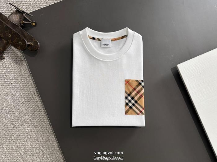 都会的な印象のスタイル高級感も漂いコピー ブランド 販売BURBERRY半袖Tシャツ_0_4