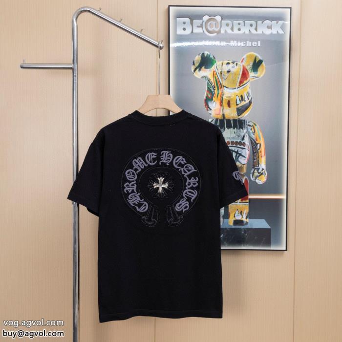 半袖Tシャツ偽 ブランド 販売CHROME HEARTS抜け感を出す大人の色味_0_2