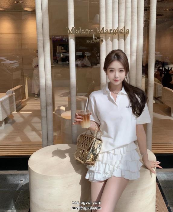 激安 ブランドMIUMIU限定モデル完売必須☆お早めに半袖シャツ_0_1