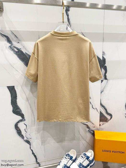 BALMAIN今季はファション感漂う毎日に上質を 半袖Tシャツコピー 通販_0_3