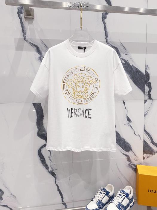 最安に挑戦2025到着済VERSACE半袖Tシャツスーパー コピー 安心 _0_3
