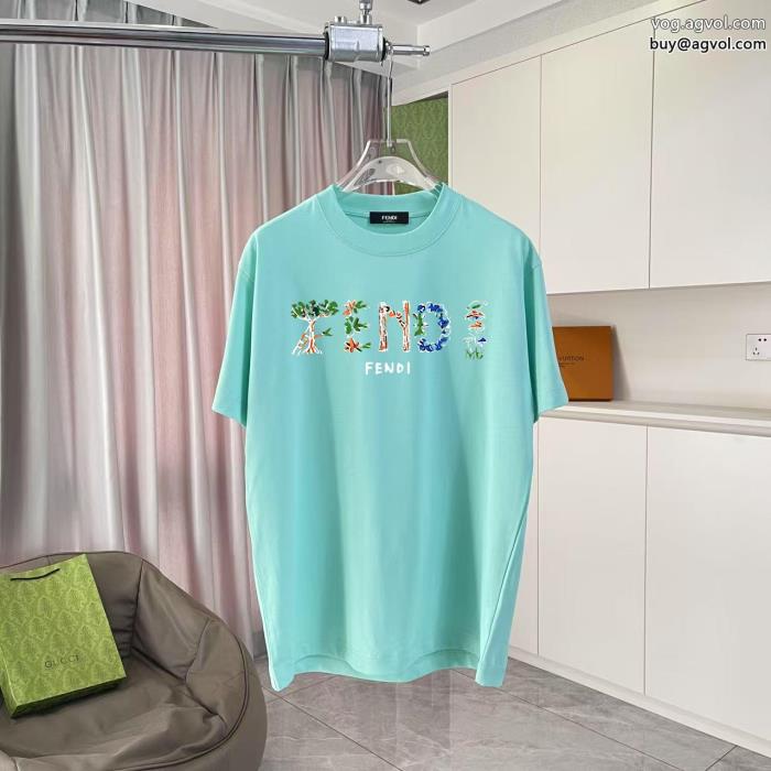偽物 ブランドFENDI半袖Tシャツ毎シーズン人気が高い狙い目_0_0