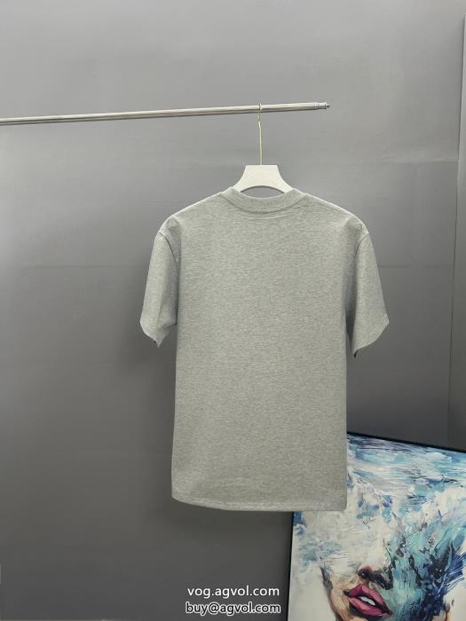 ブランド 通販 激安半袖TシャツBURBERRYオシャレな印象にVIPセールで破格_0_3