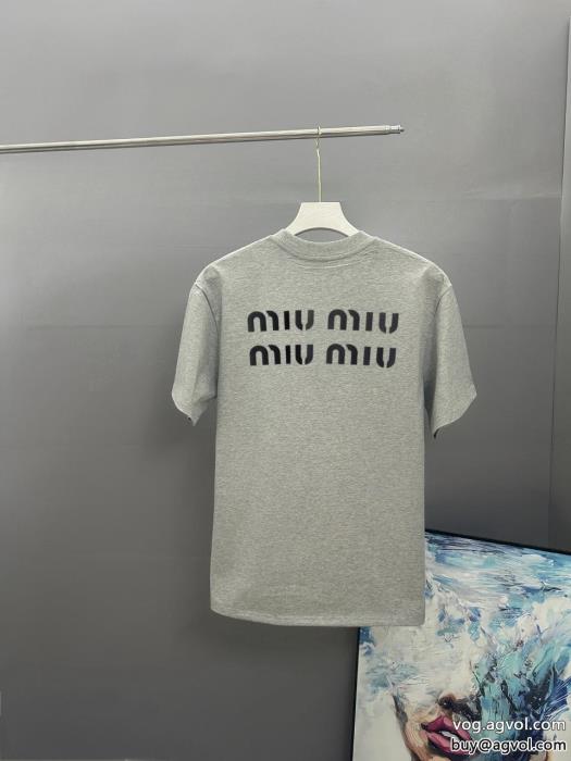 ミュウミュウ高品質素材今季話題の一級品ブランド 偽物 激安 通販半袖Tシャツ_0_4