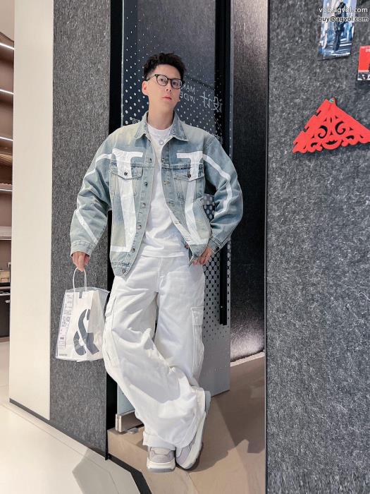 コートスーパー コピー 安心23新作限定版プリント海外限定VALENTINO_0_2