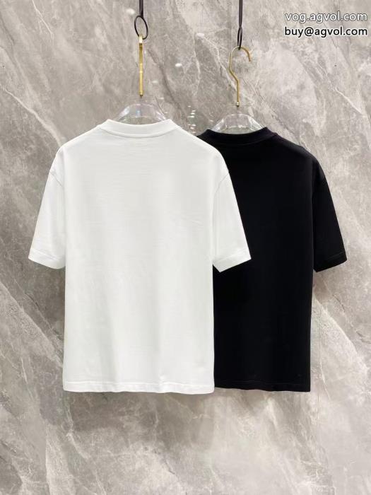 VERSACE半袖Tシャツブランド 通販カジュアルスタイルを軽快に特に話題なの上品　即完売_0_3
