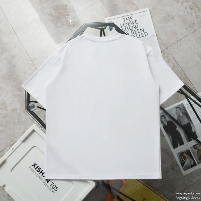 ブランド 通販超一流のブランド最新で完売確実プラダ半袖Tシャツ_0_0