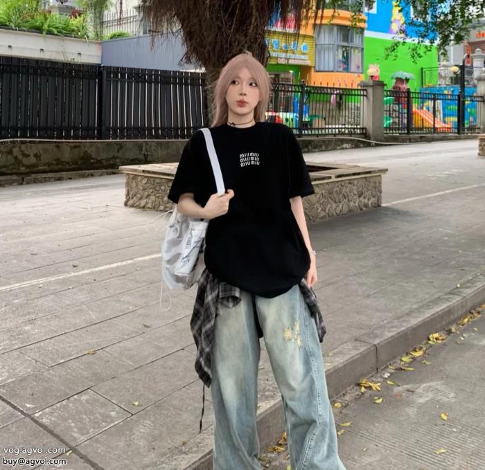 海外限定最安に挑戦MIUMIUブランド フェイク半袖Tシャツ_0_0