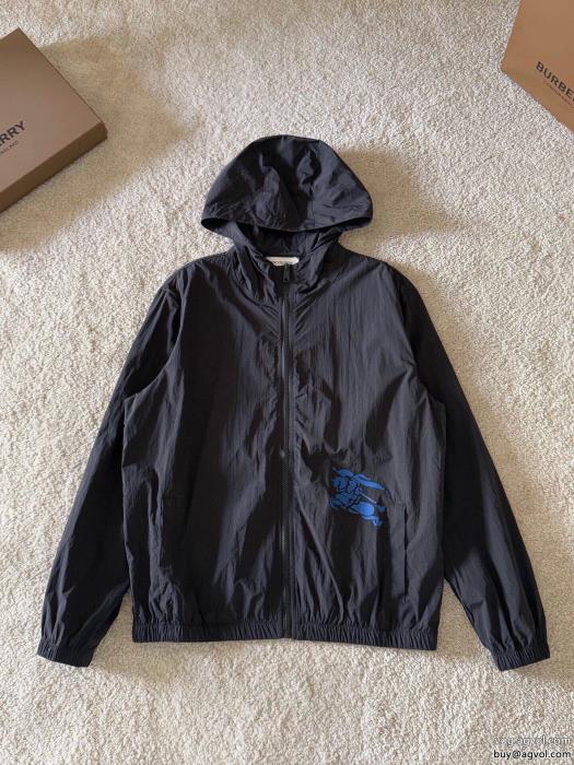 BURBERRYスーパー ブランド コピーコート今年コレクション新作登場！快適な着心地_0_5
