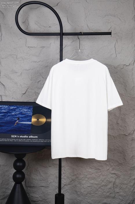 半袖Tシャツ完売間近魅力がたっぷりセリーヌ偽物 通販 _0_2