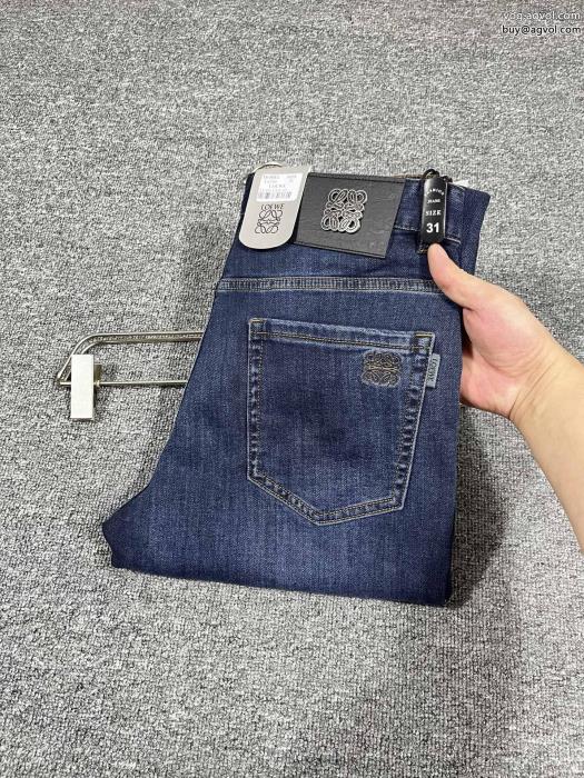 大注目日本未入荷肌触りの良い着心地抜群新作ジーンズ激安 通販 ブランドロエベ_0_3
